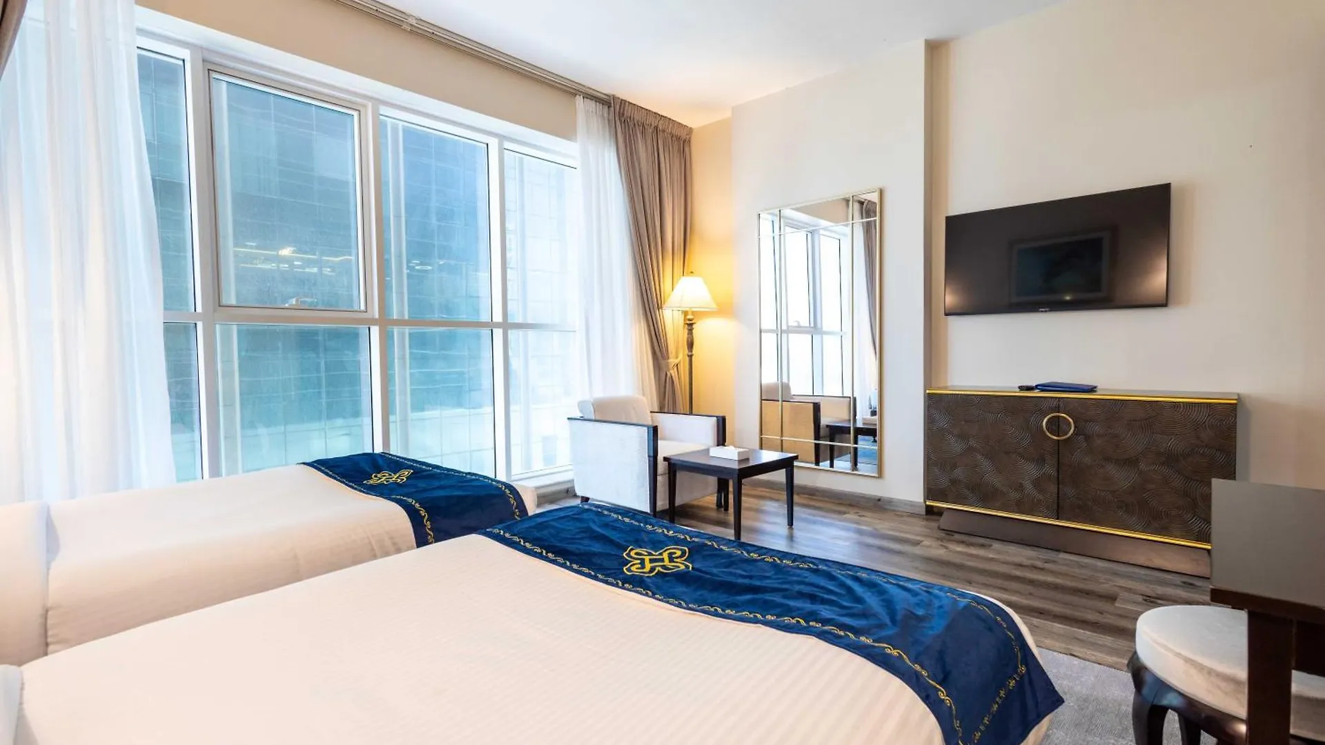 Luxury Stay In Al Nahda, Dubai Apartment