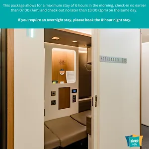Hotel kapsułowy Sleep 'n Fly Sleep Lounge, C-gates Terminal 3 - Transit Only, Dubaj