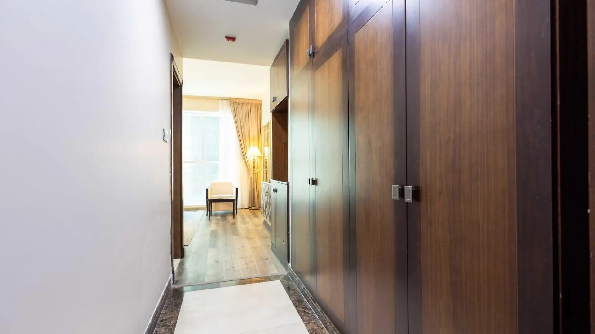 Luxury Stay In Al Nahda, Dubai